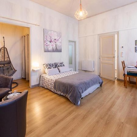 Appar Quartier Calm Coeur De Ville 아쟁 외부 사진
