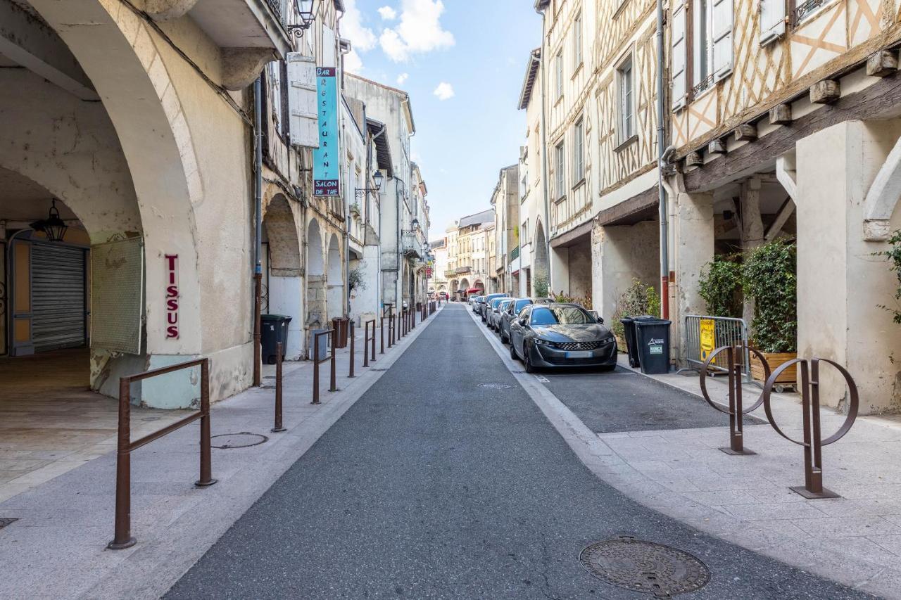 Appar Quartier Calm Coeur De Ville 아쟁 외부 사진