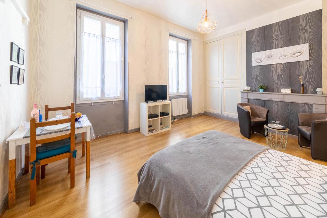 Appar Quartier Calm Coeur De Ville 아쟁 외부 사진