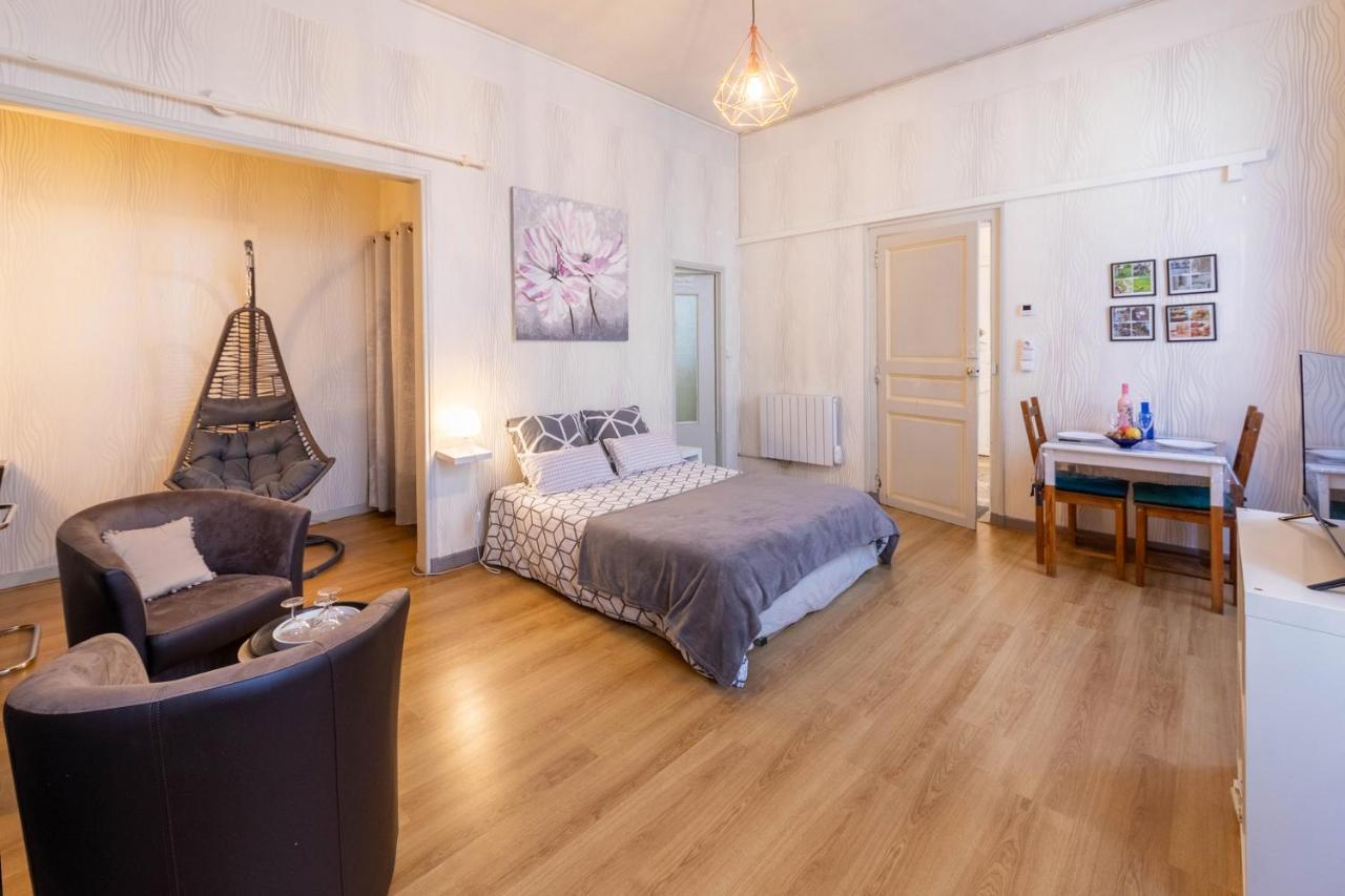 Appar Quartier Calm Coeur De Ville 아쟁 외부 사진